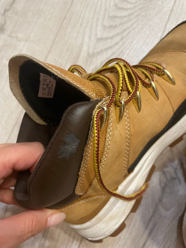 Ghete Timberland 38