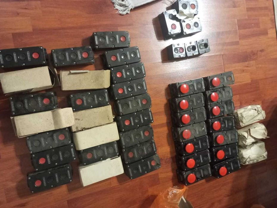 Пост управления, пост кнопочный ПКЕ 222-3 У2, 10А  2000 тг