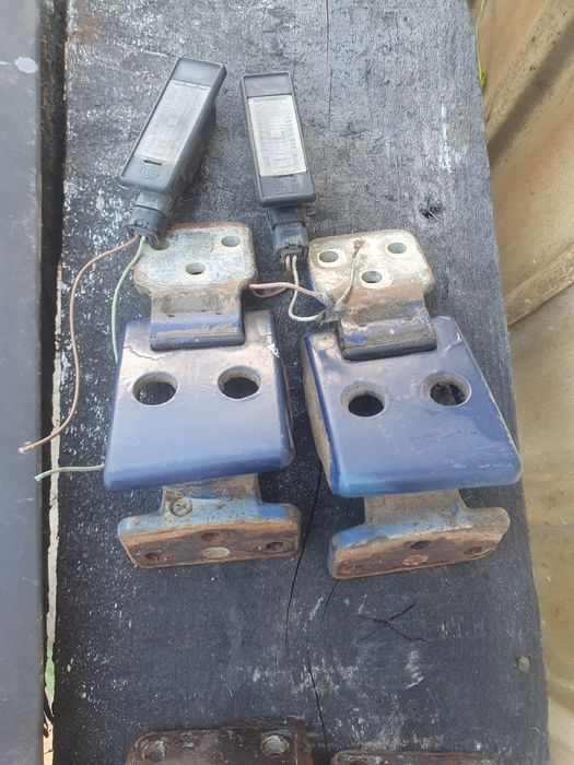 Vand balamale si lămpi de număr Sprinter Crafter