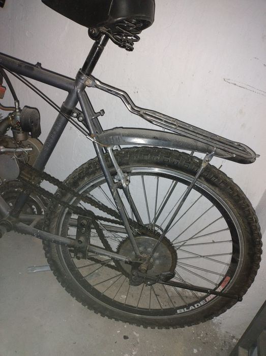 Bicicleta pe benzina