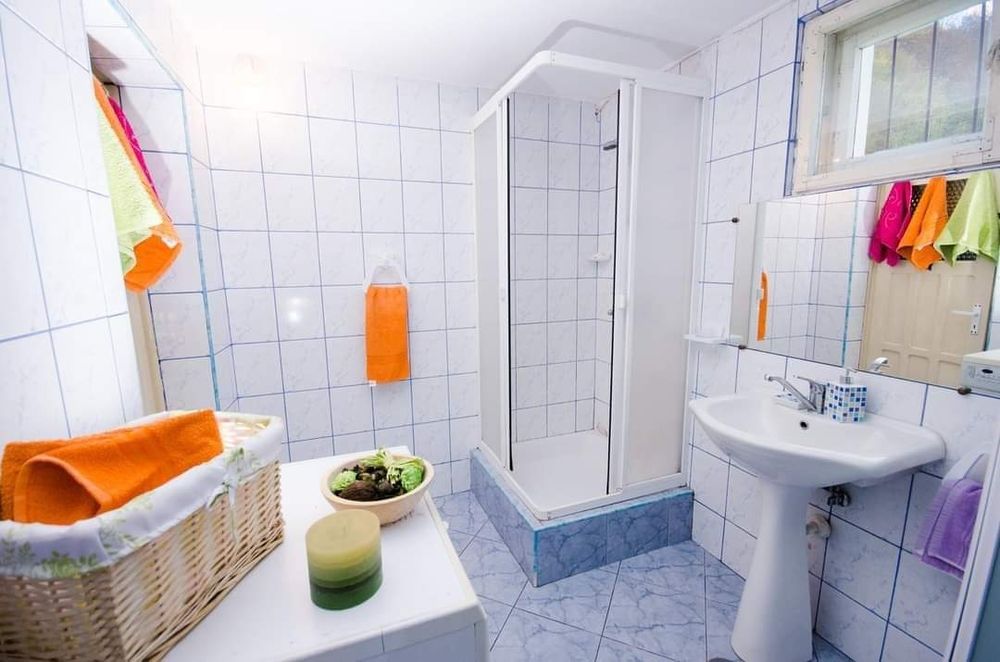 Inchiriez cabana revelion Moara de Padure judet Cluj