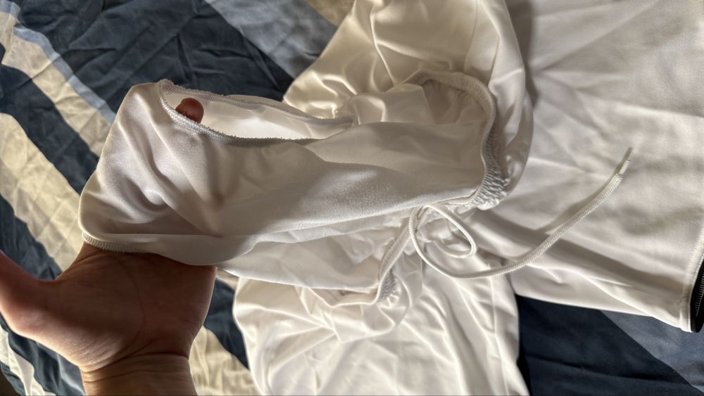 Pantaloni scurti Adidas marimea L
