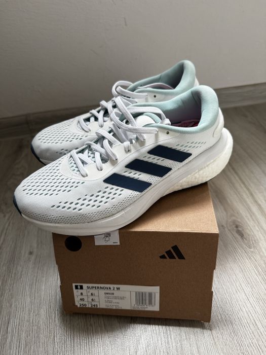 Дамски обувки adidas Supernova 2W