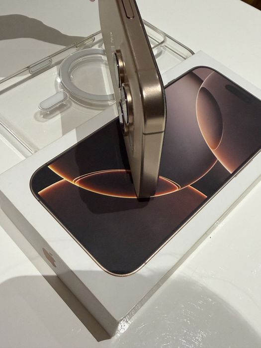 Vand Iphone 16 PRO Desert Titanium 256 GB