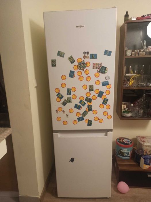 Хладилник с фризер Whirpool W5 811E W