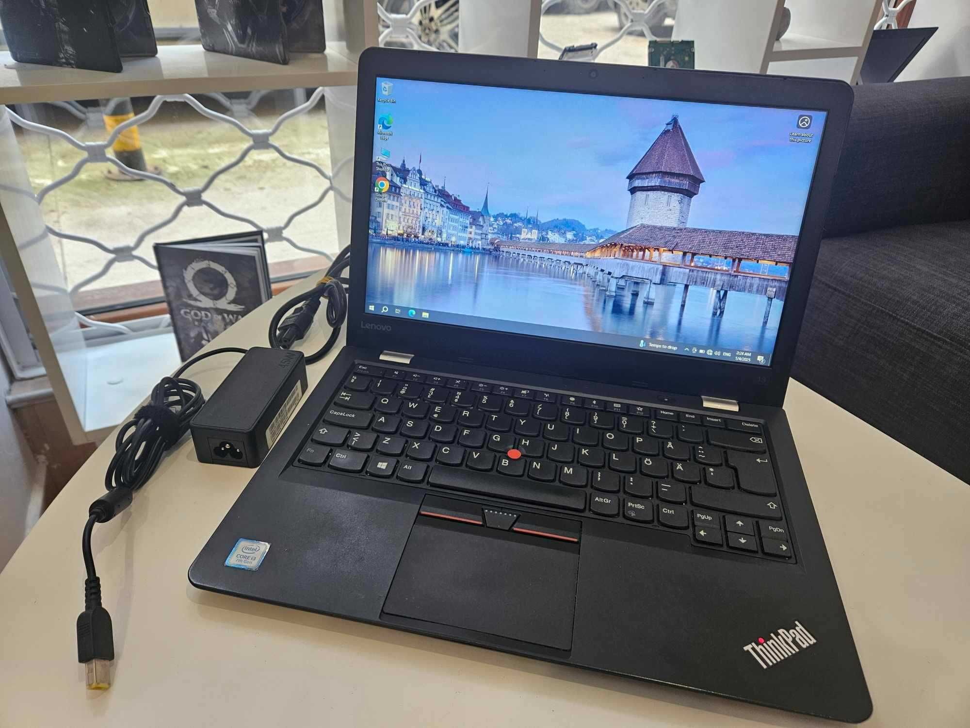 +ГАРАНЦИЯ! Лаптоп Lenovo Intel Core i3-7100U / 8GB RAM / 256GB SSD