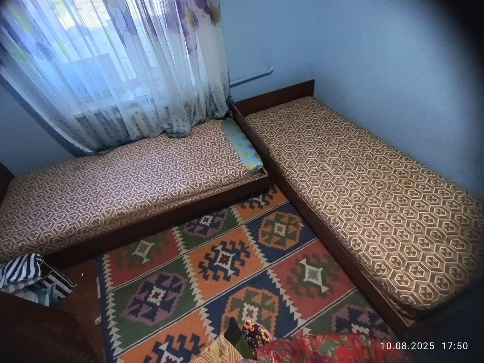 2 та кровать сотилади