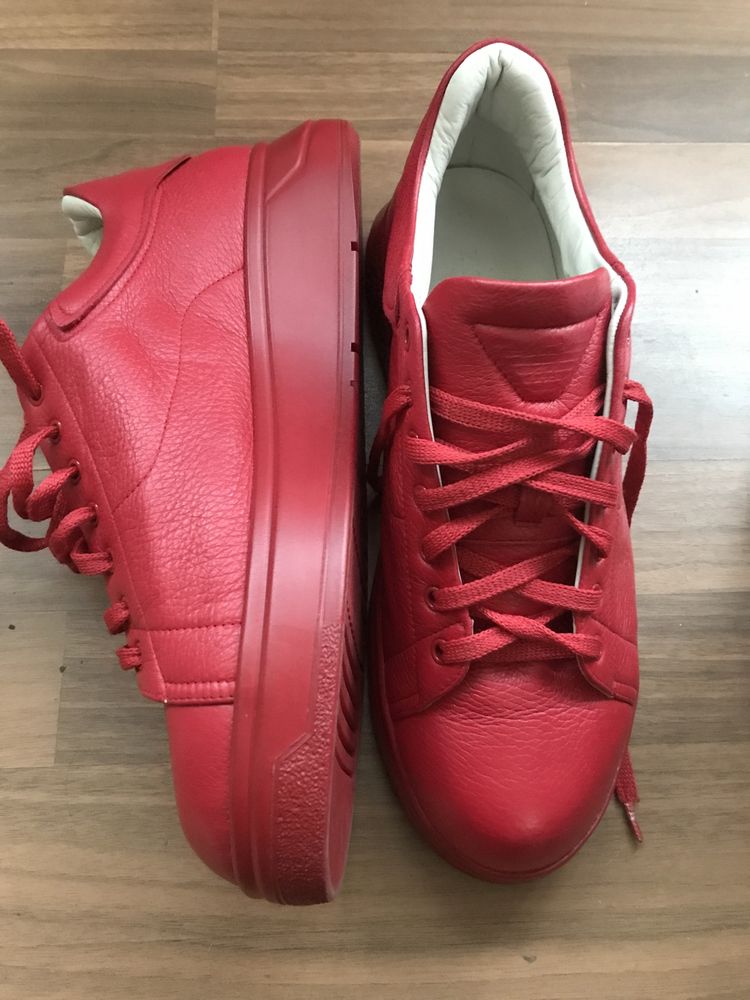 EMPORIO ARMANI Sneakers X4X159 XF121 00002 Red