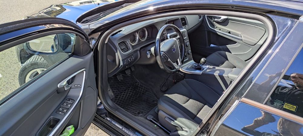 Volvo s60 d5 2011