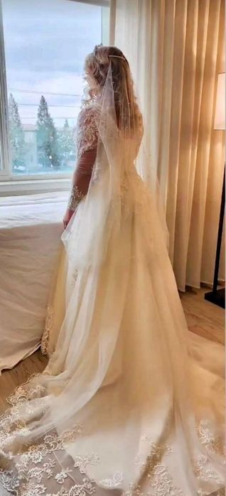 Rochie mireasa Unică, la comanda din California la pret de vis