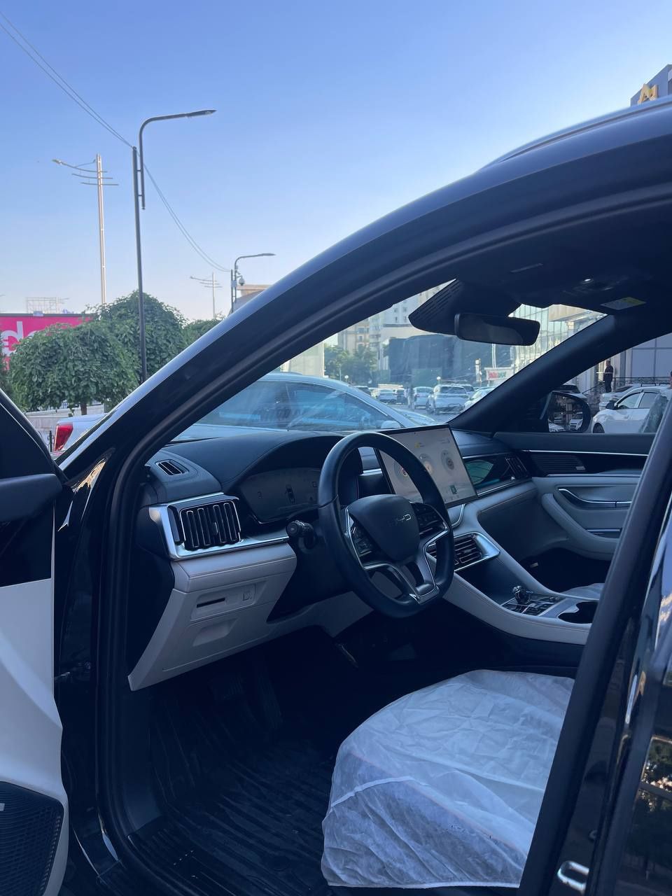Аренда с выкупом BYD Champion EV 605км. Flagship Plus 2023