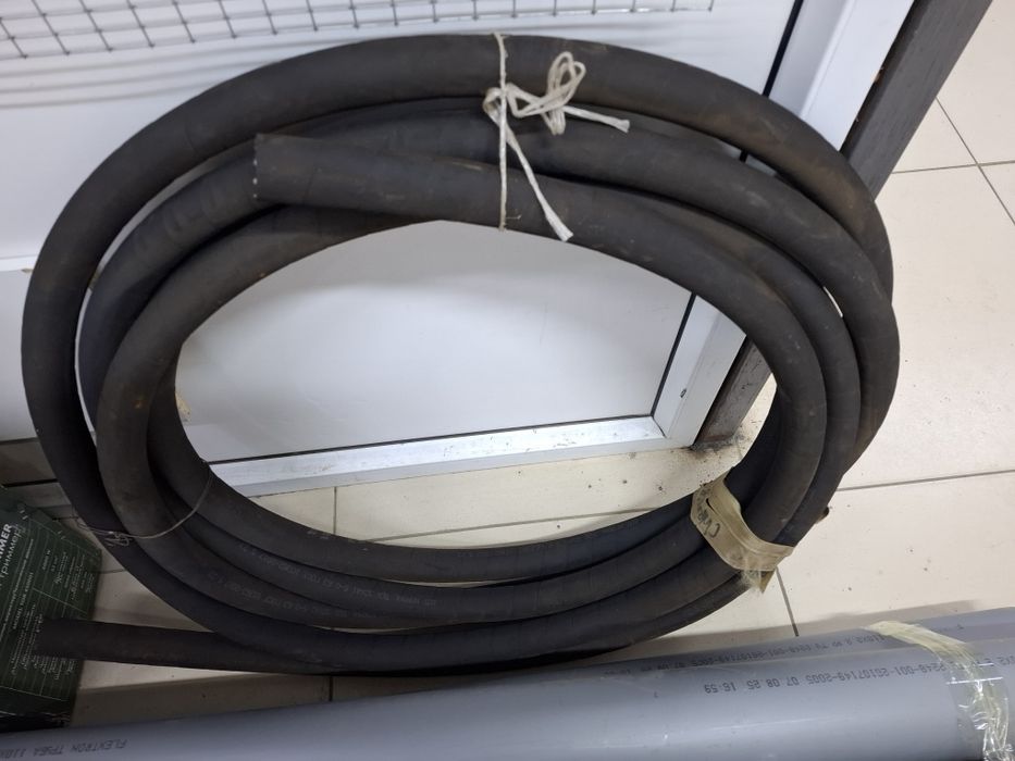 Шланги резиновые с оплёткой внутри . 20.,32,40,50 размеров