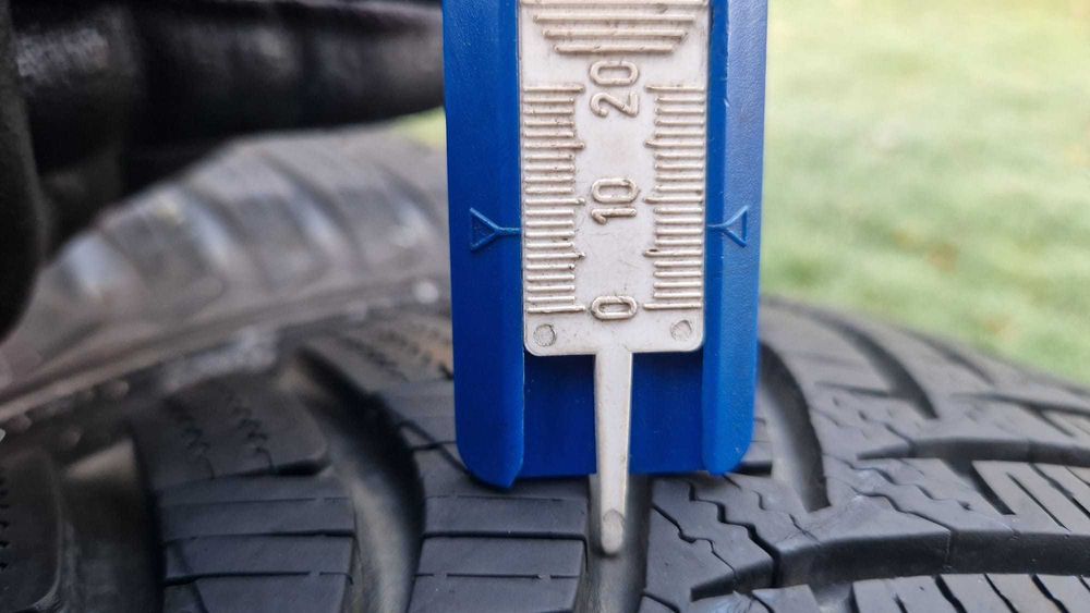 Anvelope iarna 195 65 R 15 Michelin/Hankook