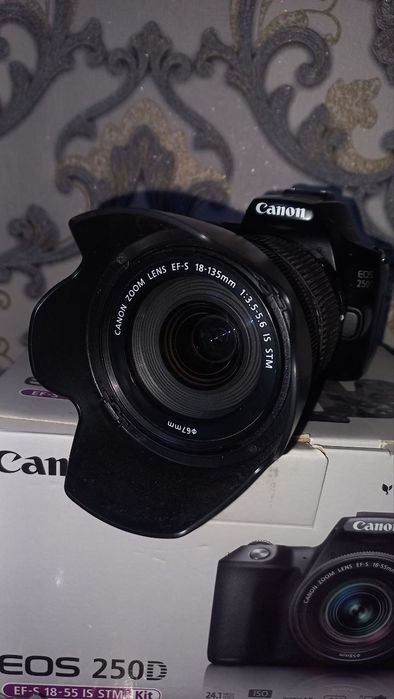 Canon 250d sotiladi