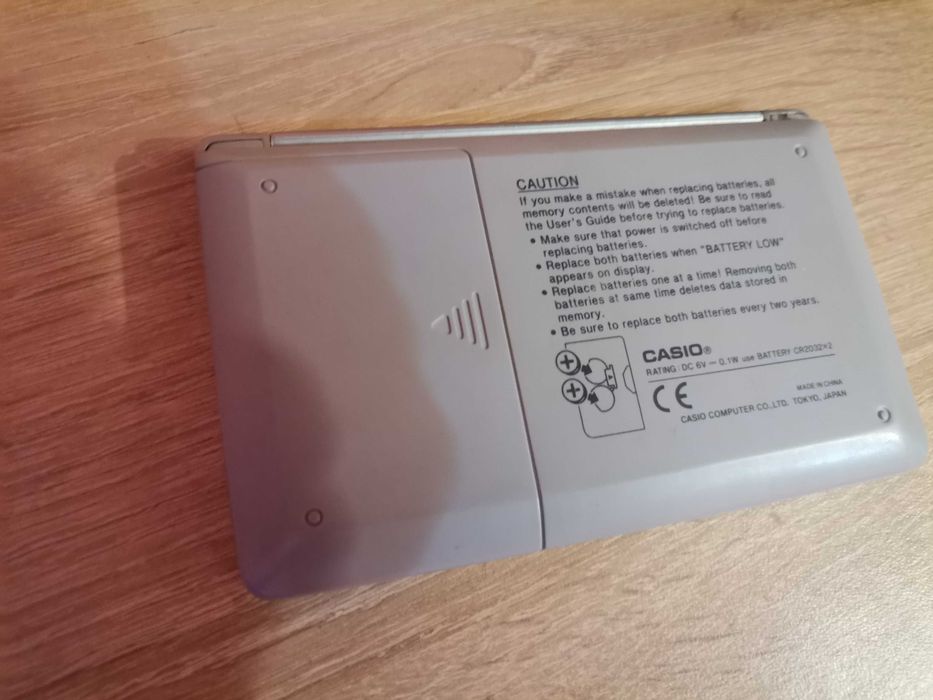 Джобен компютър Casio