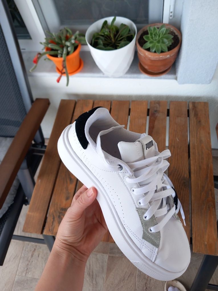 Дамски обувки Puma