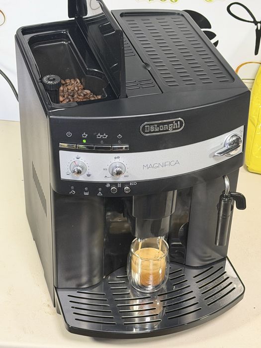Кафемашина кафе автомат delonghı magnifica с гаранция