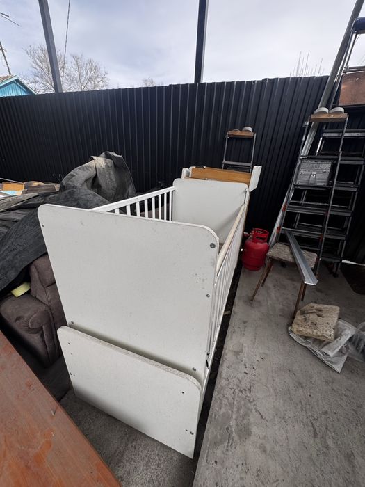 Продам манеж в хорошем сочтояние