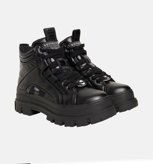 Черни сникърси Buffalo