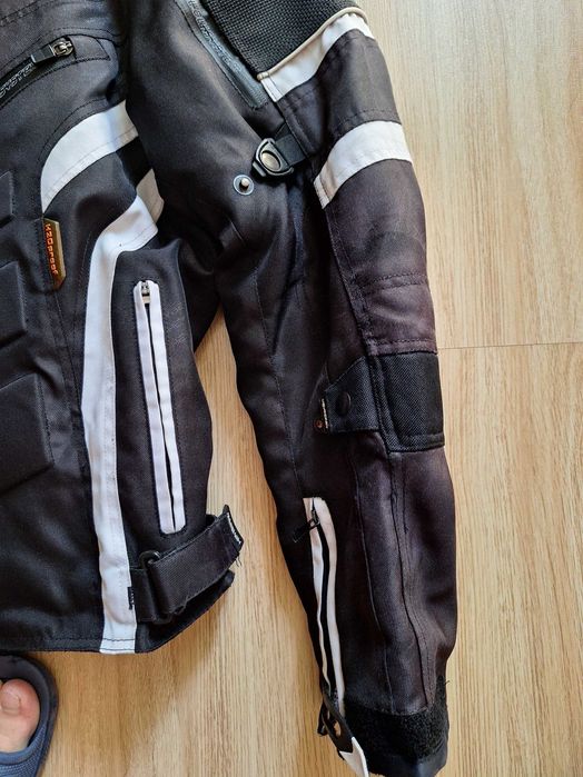 Дебело, мото яке