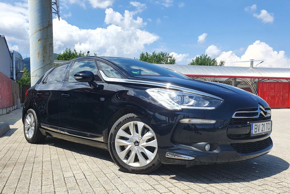 Citroen DS5 Hybrid 2012