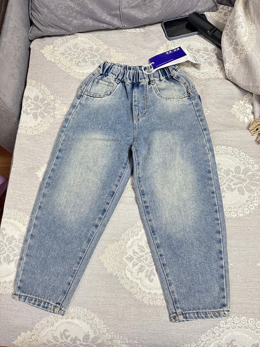 Новые джинсы на 6-7 лет