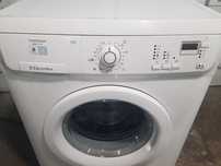 Работеща отлично, пералня Electrolux , А++ енергиен клас, 6KG