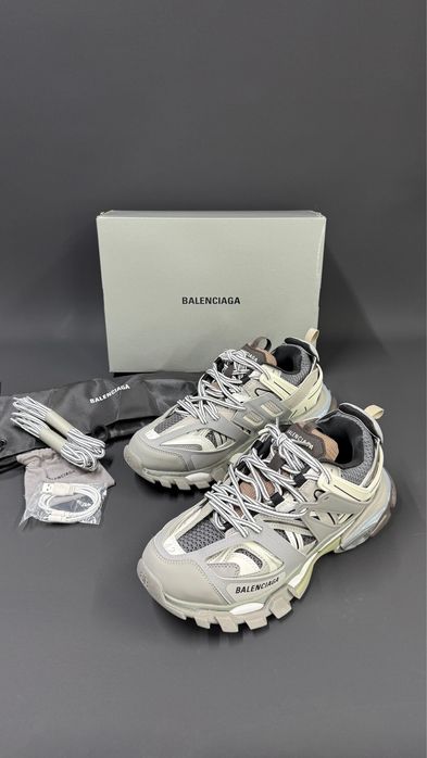 Balenciaga Track - Сив Шарен LED
