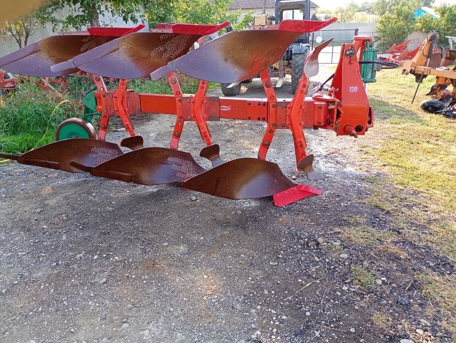 Plug reversibil Kuhn Huard Tr65T 3 brazde