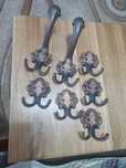 Agatatori cuier vintage culoare cupru.