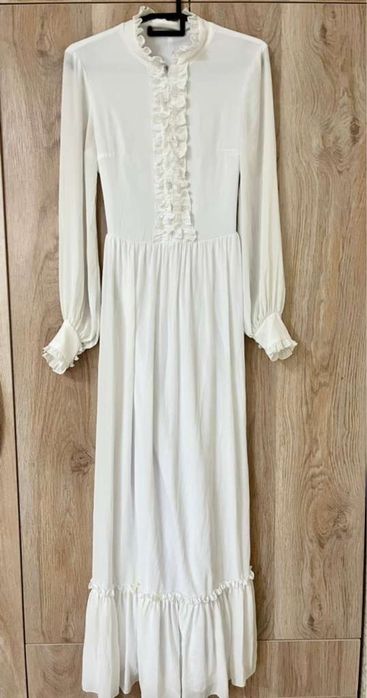 Қолдан тігілген ақ көйлек 16мың тг