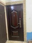 Входная железная дверь б/у