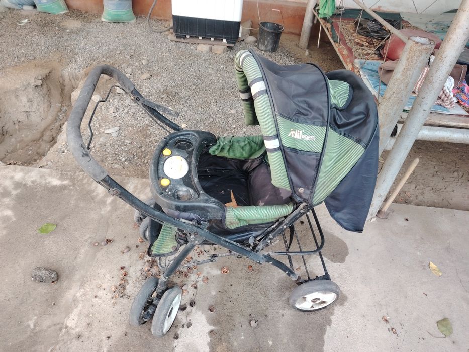 Коляска + вторая бонус