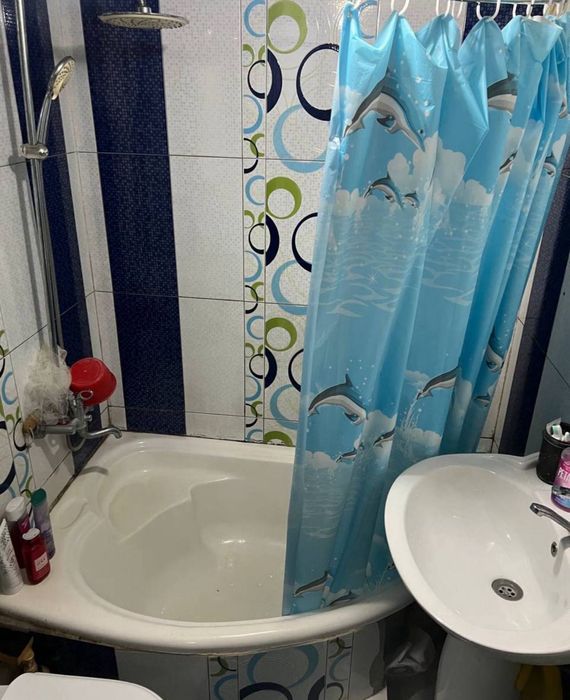 Hamid Olimjon metrosi yonida kvartiram bor ijaraga beraman