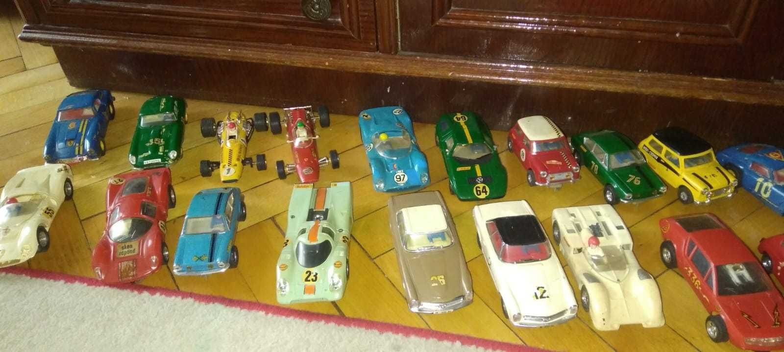 Machete/mașinuțe vechi de colecție pentru pistă Scalextric