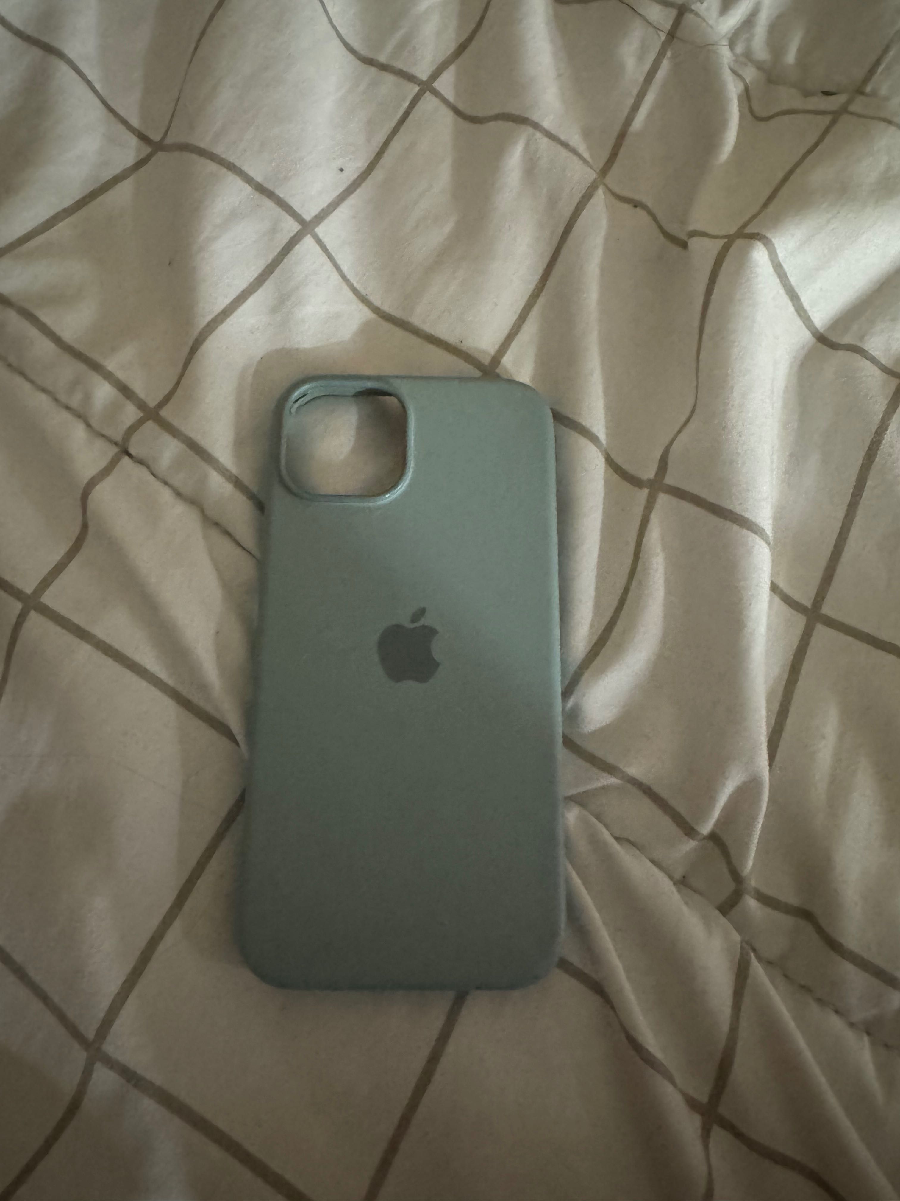 Калъфи за IPhone 14
