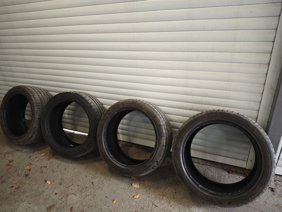 Kumho ecsta 315 35 20 , 275 40 20
