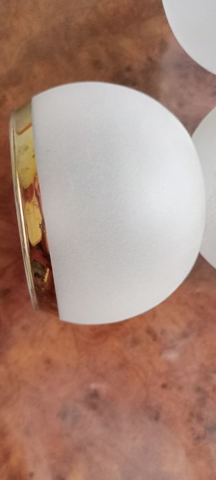 Плафоны на люстру или  бра