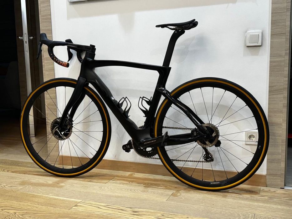 Продам велосипед Pinarello Dogma