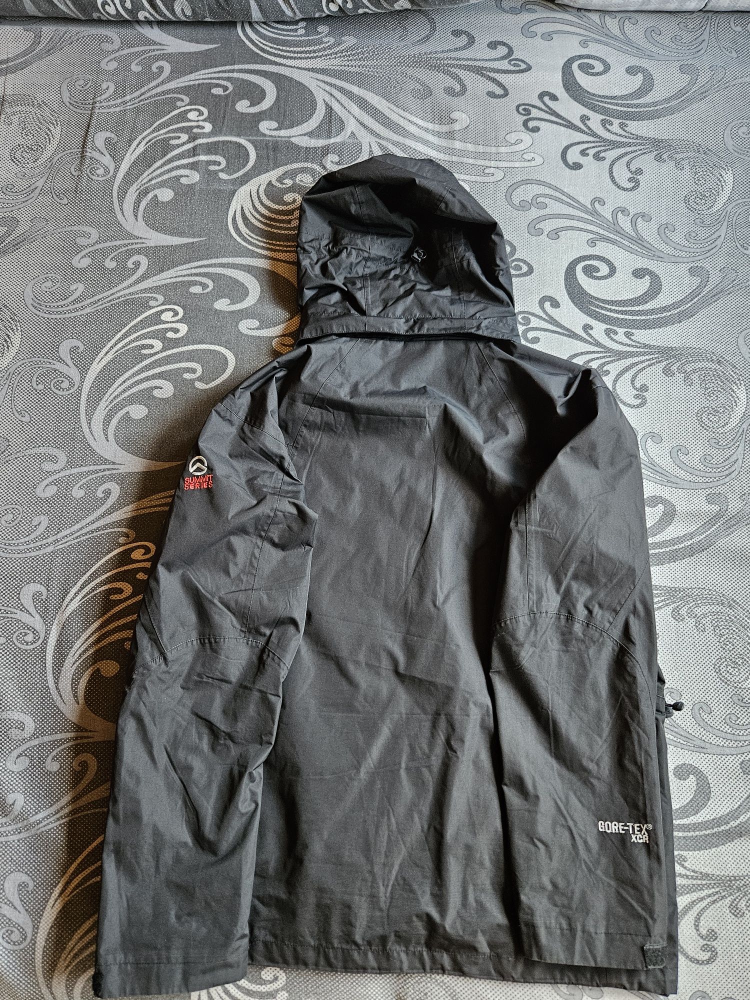 The North Face  Gore tex