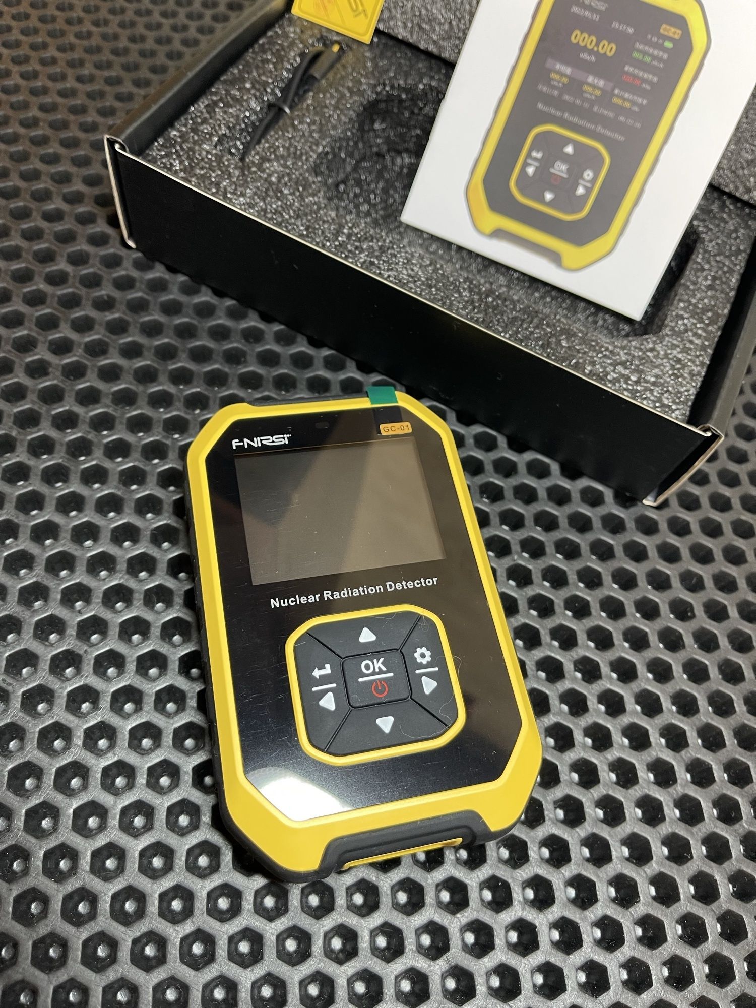 Преносим дозиметър - детектор ядрена радиация - Dosimeter, GaigerMiler