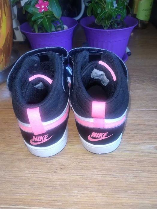 Кецове NIKE за момиче