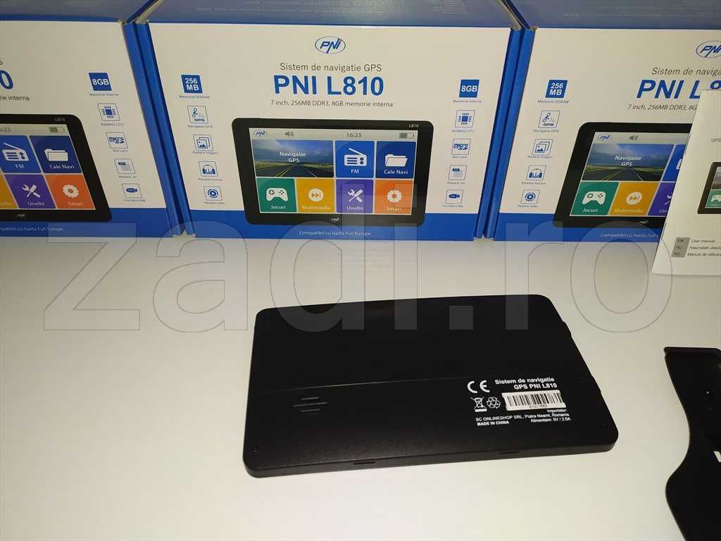 Gps-uri PNI L810 cu harti full Europa si 4 softuri- dedicate camion