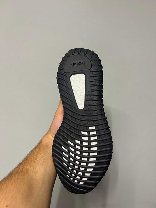 Adidasi Yeezy Boost 350 V2 Mx Rock 43