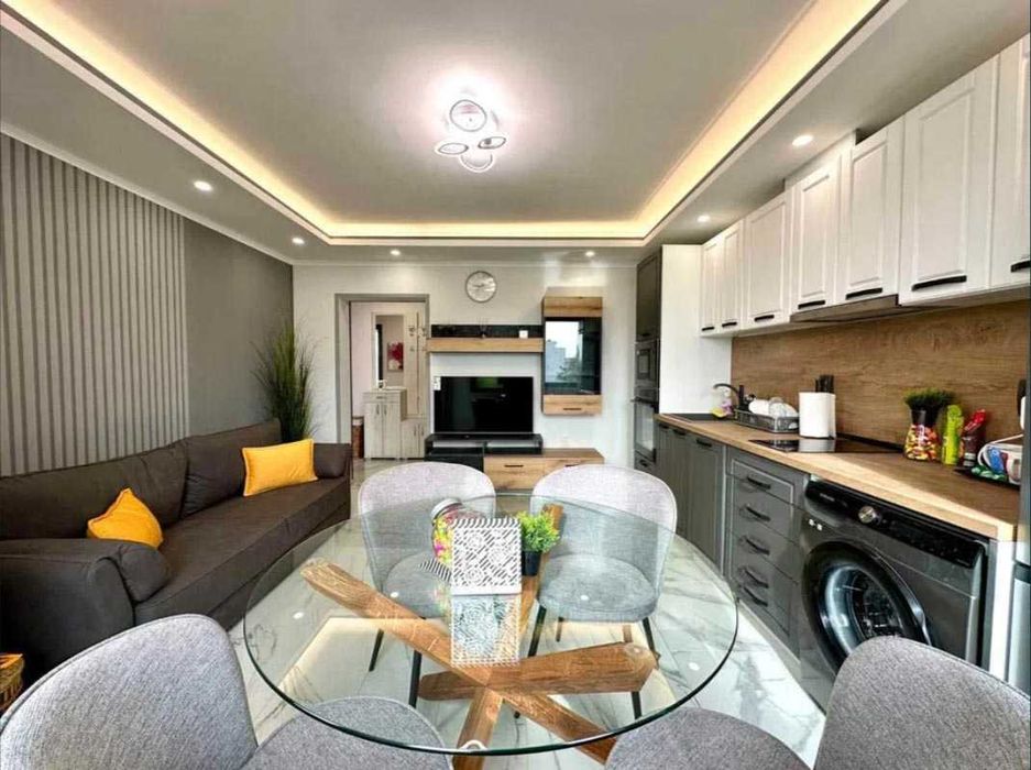 Продава се Тристаен апартамент в Велико Търново, Бузлуджа - 90 кв.м за 1723 €/кв.м - Снимка #1