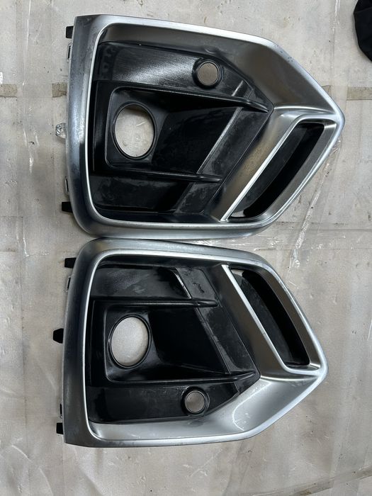 Grile proiector stânga dreapta audi q5.s linne.cod:80f807680.