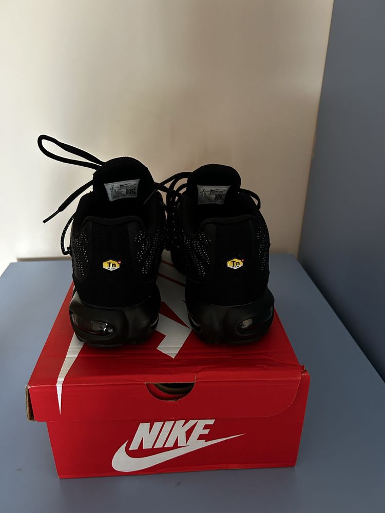 Nike tn 41 номер