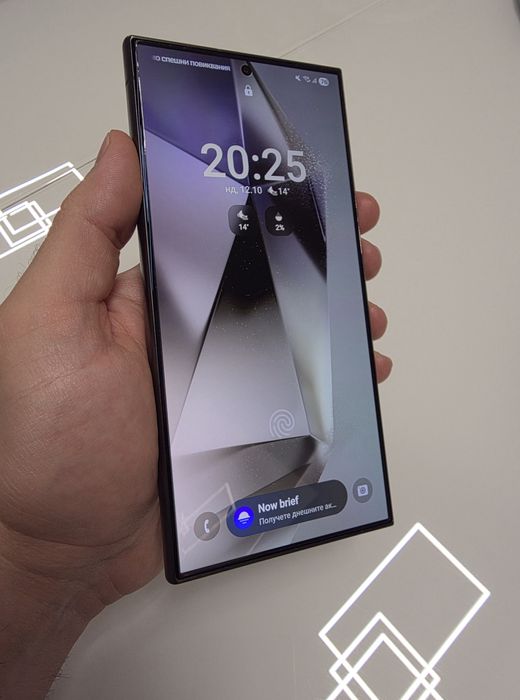 Samsung S24 Ultra , 512 GB + гаранция до 20.02.2026
