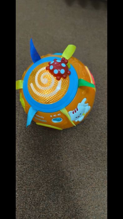 Minge Interactivă VTech (VTech Move & Crawl Ball)