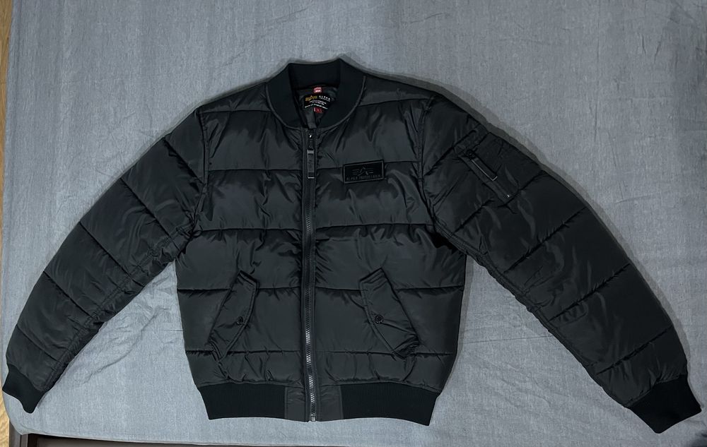 Vand geaca Alpha Industries